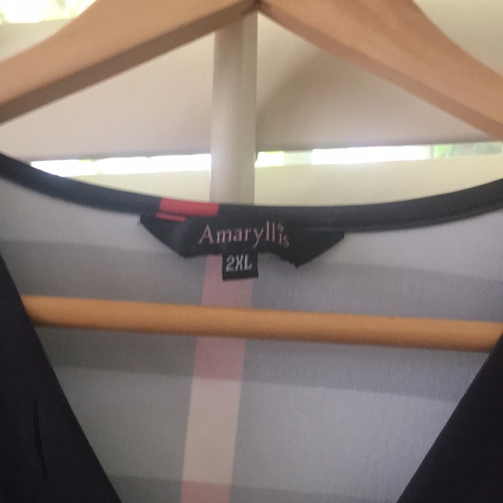 Tunic - Picture 3 of 3